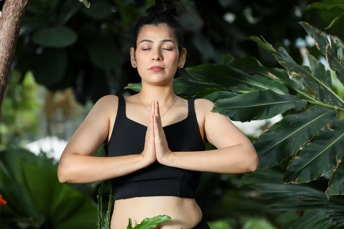 集中力を高める照明と色彩の組み合わせ