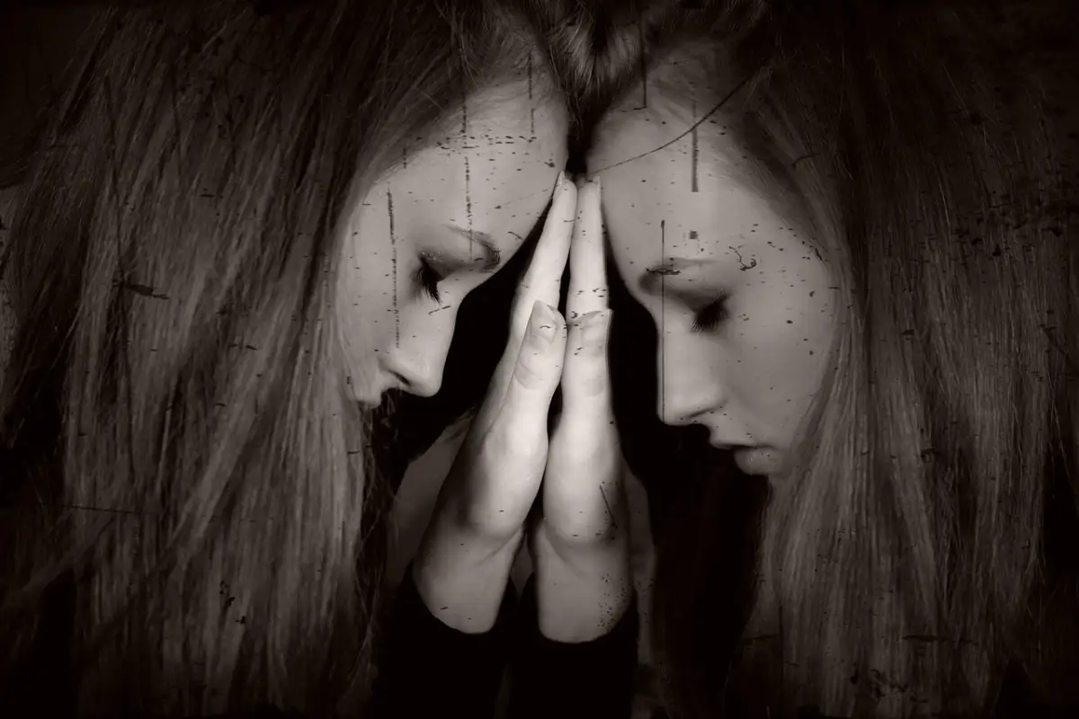 夜の孤独感を和らげる5分間の思考リセット法